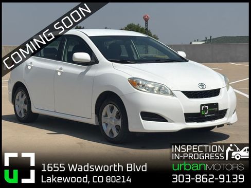 Used 2009 Toyota Matrix FWD image 1