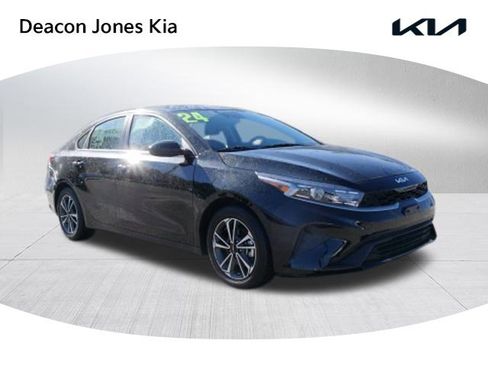 Used 2024 Kia Forte LXS image 1