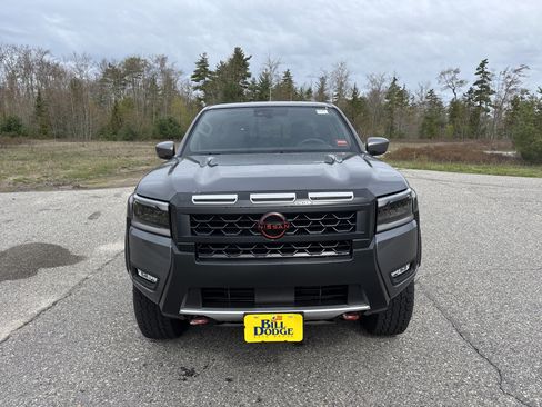 New 2026 Nissan Frontier PRO-4X w/ Tow Package AWD/4WD image 10