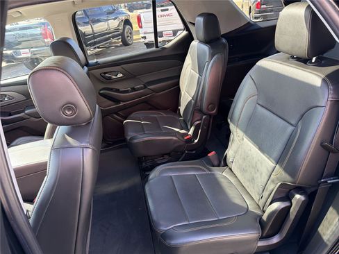 Used 2020 Chevrolet Traverse Premier w/ Redline Edition AWD/4WD image 23