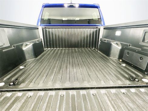 Used 2024 Toyota Tacoma TRD Sport image 12