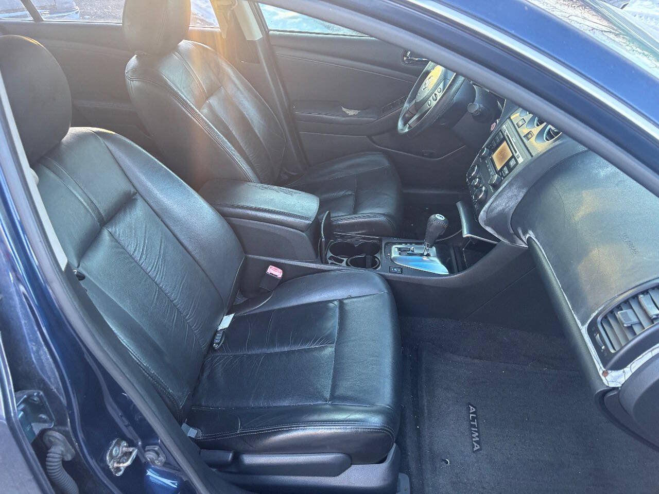 Used 2010 Nissan Altima 2.5 SL w/ SL Pkg FWD image 15