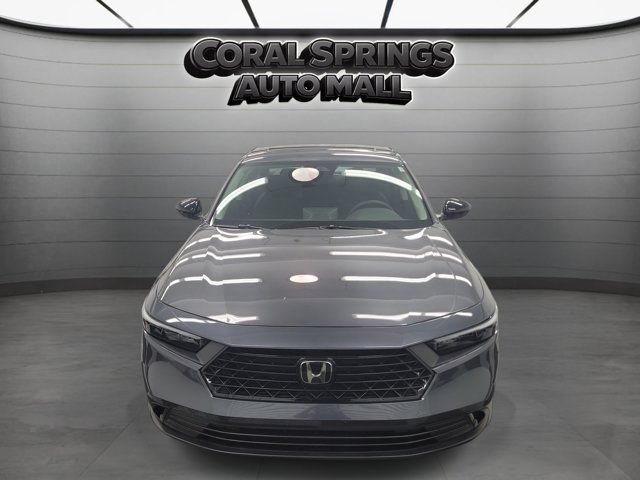 Used 2025 Honda Accord SE image 2