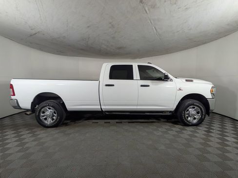Used 2022 RAM 3500 Tradesman image 6