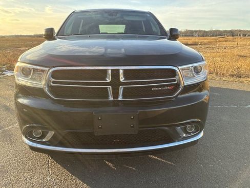 Used 2019 Dodge Durango SXT image 3