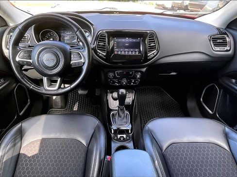 Used 2019 Jeep Compass Latitude AWD/4WD image 21