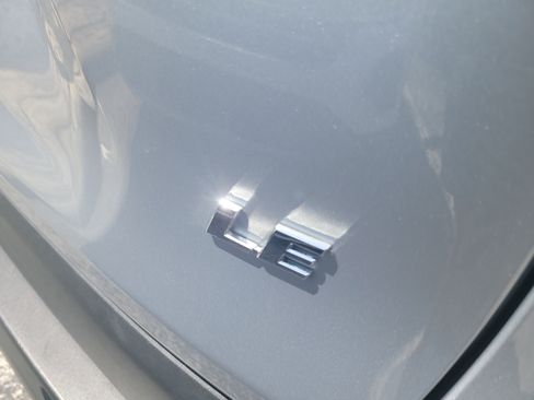 Used 2025 Toyota RAV4 LE FWD image 10