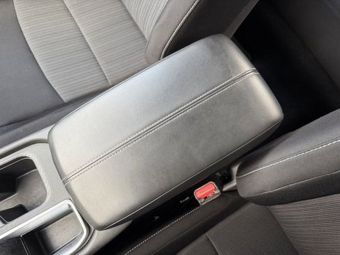 Used 2020 Nissan Sentra SV image 25