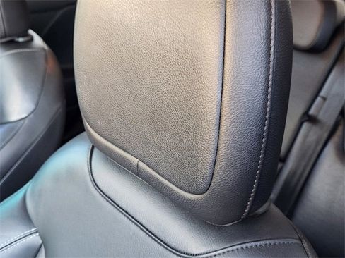 Used 2018 Jeep Renegade Limited w/ Advanced Technology Group image 11