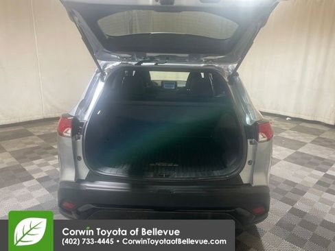 Certified 2023 Toyota Corolla Cross SE image 22