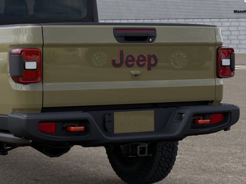 New 2026 Jeep Gladiator Rubicon AWD/4WD image 13