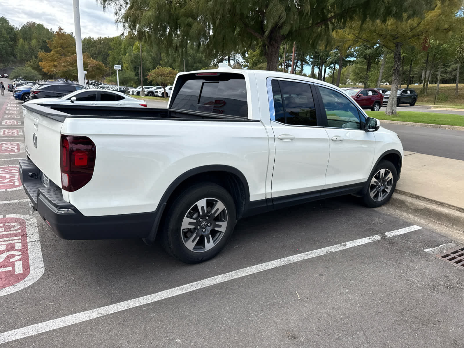 Used 2019 Honda Ridgeline RTL image 4