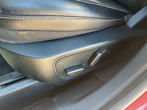 Certified 2020 Ford Escape SEL image 24