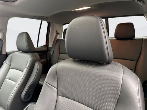 Used 2023 Honda Ridgeline RTL image 11
