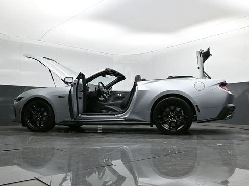 New 2025 Ford Mustang GT Premium RWD image 39