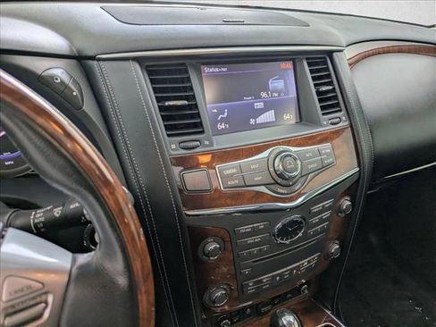Used 2017 INFINITI QX80 4WD w/ Deluxe Technology Package image 11