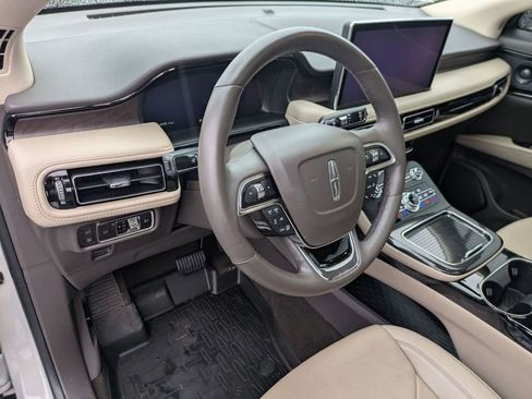 Used 2023 Lincoln Nautilus Reserve w/ Equipment Group 201A image 20