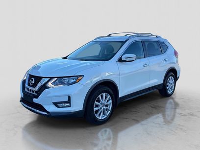 Used 2017 Nissan Rogue SV