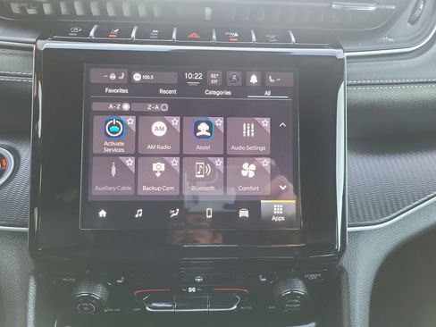 Used 2024 Jeep Grand Cherokee Altitude image 20