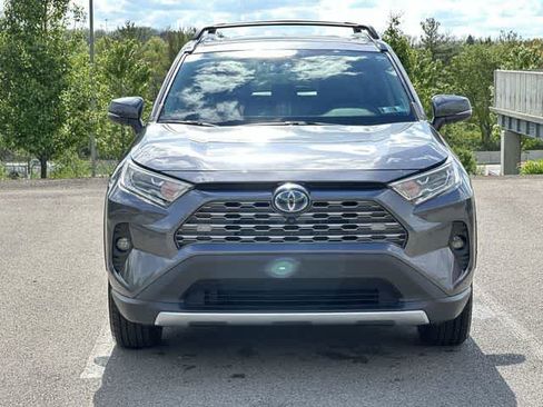 Used 2021 Toyota RAV4 Limited AWD/4WD image 31