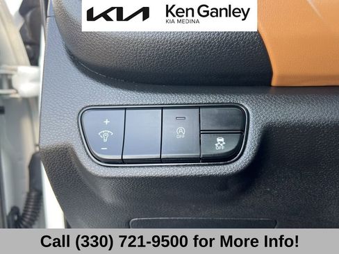 Certified 2024 Kia Seltos EX AWD/4WD image 29