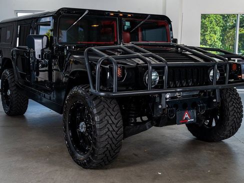 Used 2002 HUMMER H1 4-Door Wagon image 4