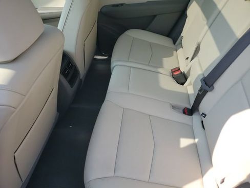 Certified 2023 Cadillac XT5 Premium Luxury w/ LPO, Floor Liner Package AWD/4WD image 32