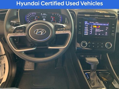 Certified 2023 Hyundai Tucson SEL w/ Winter Package image 5