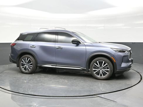 Used 2023 INFINITI QX60 Sensory AWD/4WD image 8