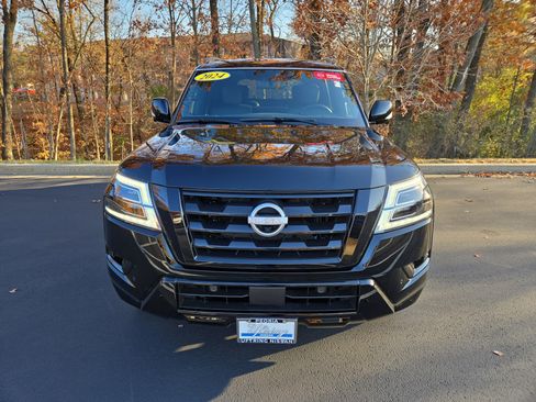 Certified 2024 Nissan Armada SL w/ Midnight Edition Package image 8