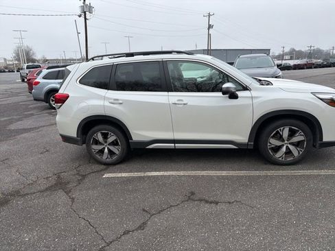 Used 2020 Subaru Forester Touring w/ Popular Package #2 image 4