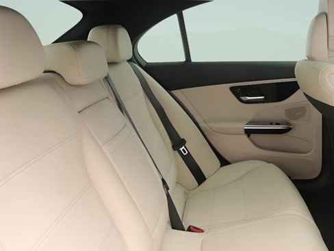 Certified 2023 Mercedes-Benz C 300 Sedan image 27