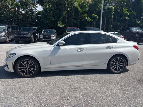 Used 2020 BMW 330i Sedan w/ Driving Assistance Package RWD image 4