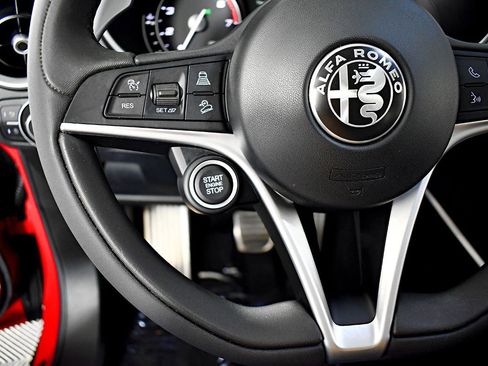 Used 2019 Alfa Romeo Stelvio Ti Sport w/ Quick Order Package 22S Sport image 24