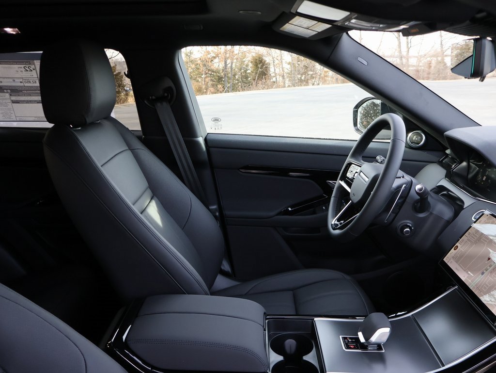 New 2026 Land Rover Range Rover Evoque S AWD/4WD image 9