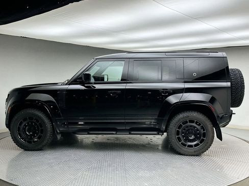 New 2026 Land Rover Defender 110 OCTA AWD/4WD image 10