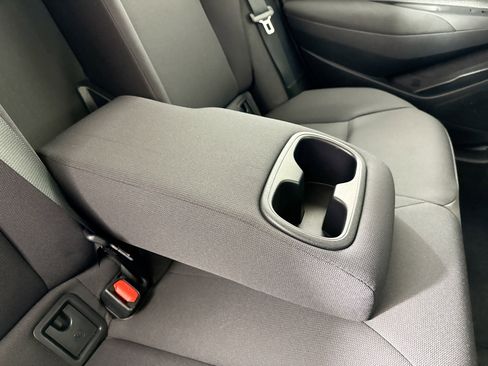 Used 2024 Toyota Corolla LE image 35