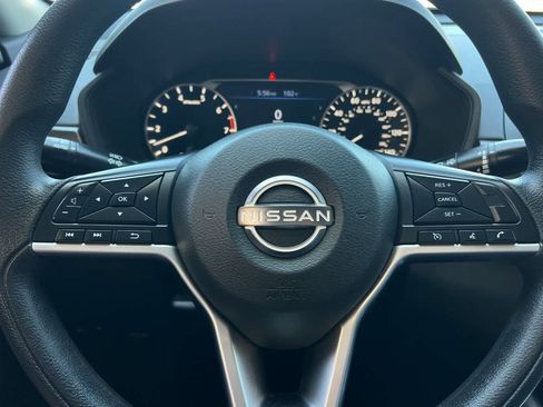 Used 2023 Nissan Altima 2.5 SV FWD image 27