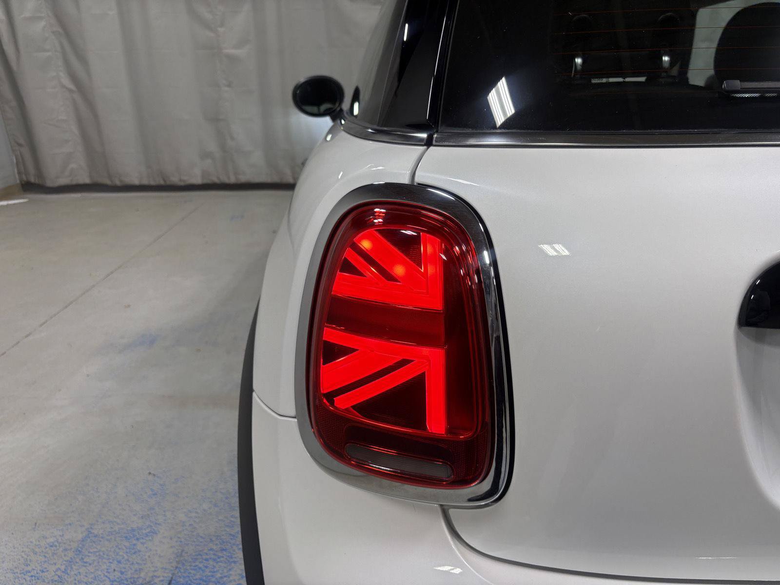 Used 2024 MINI Cooper S FWD image 31