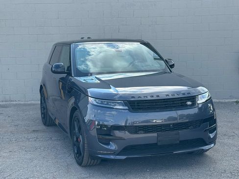 Used 2024 Land Rover Range Rover Sport Autobiography AWD/4WD image 16