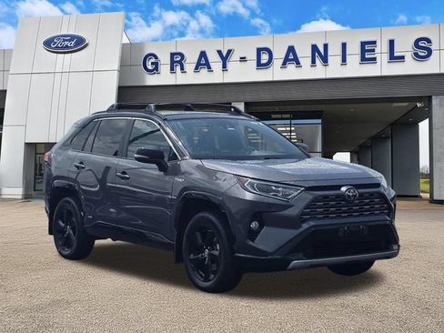 Used 2021 Toyota RAV4 XSE AWD/4WD image 1
