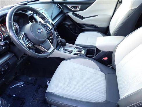 Used 2019 Subaru Forester Premium AWD/4WD image 12