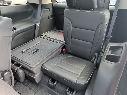 Used 2021 GMC Acadia Denali w/ LPO, Floor Liner Package AWD/4WD image 14
