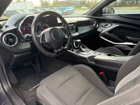 Used 2017 Chevrolet Camaro SS image 15