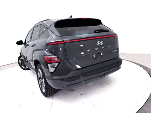 Used 2024 Hyundai Kona SEL FWD image 7