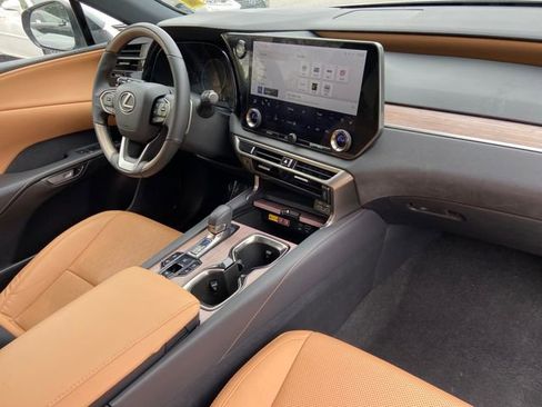 Certified 2023 Lexus RX 350 Premium w/ Cold Area Package AWD/4WD image 27