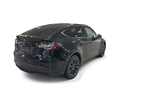 Certified 2023 Tesla Model Y Long Range AWD/4WD image 6