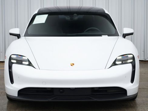 Used 2023 Porsche Taycan image 44