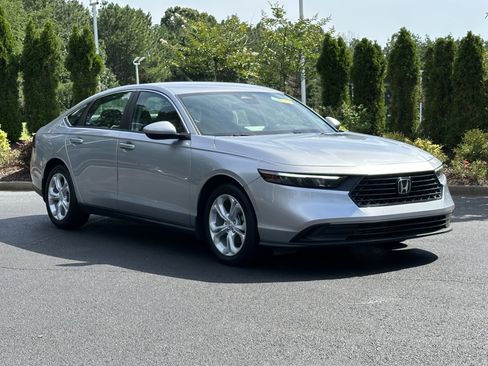 Used 2024 Honda Accord LX image 2