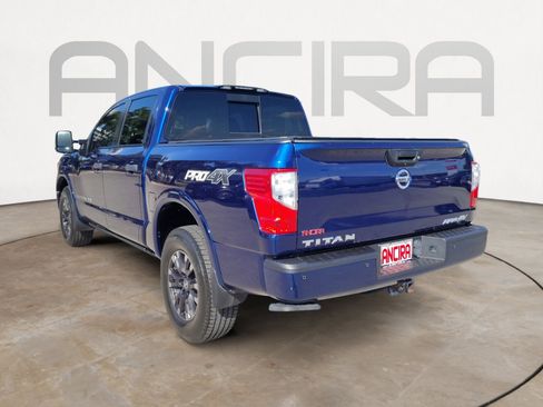 Used 2018 Nissan Titan PRO-4X w/ Pro-4x Convenience Package AWD/4WD image 8
